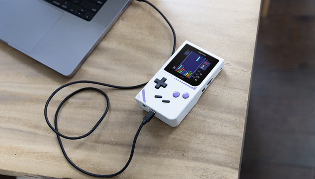 Tetris ModRetro ganha modo batalha que deveria ter vindo no lançamento