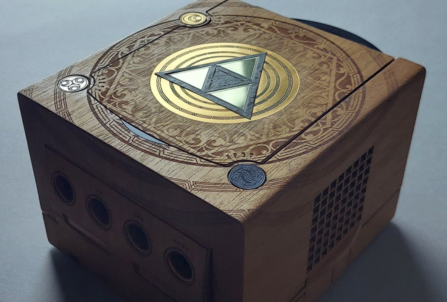 Adeus à Rose Colored Gaming: 14 Anos de Nostalgia e Inovação