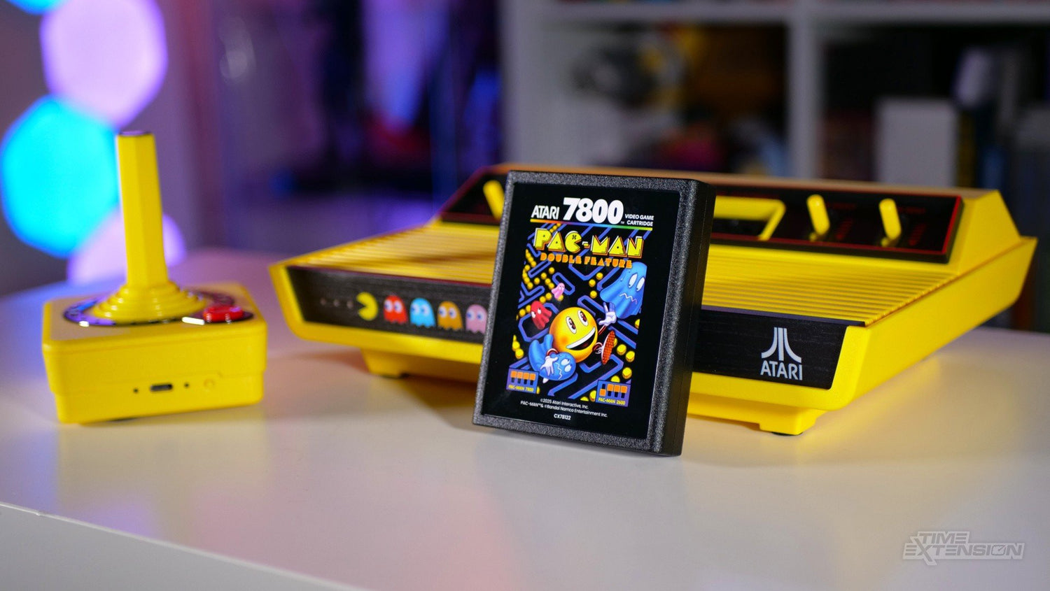 Atari 2600+ Pac-Man: A Nostalgia Colorida e Imperdível